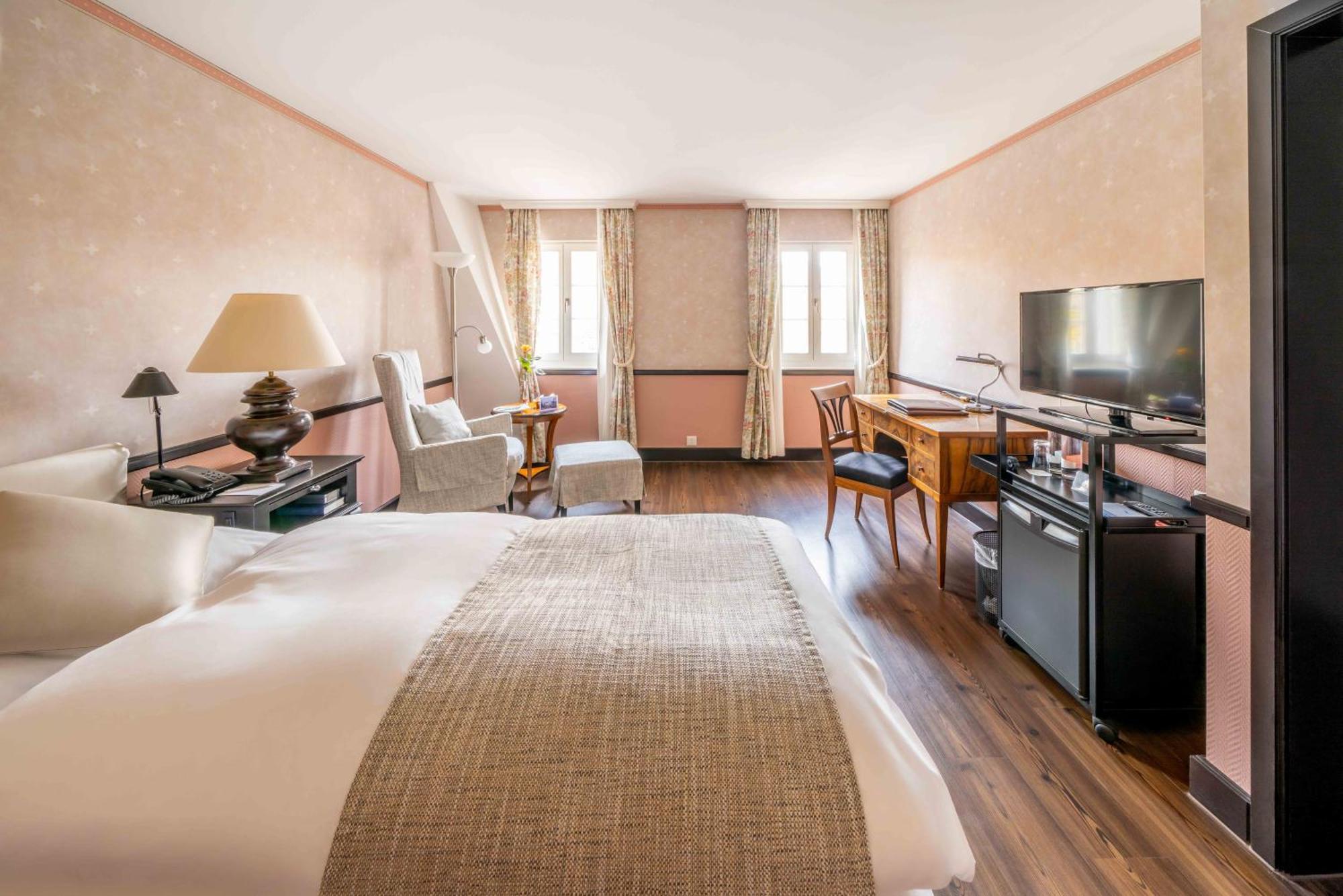 Schinznach Bad Kurhotel Im Park מראה חיצוני תמונה